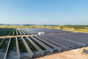 Rio+Saneamento inaugura usina solar e planeja 100% de energia limpa até 2025